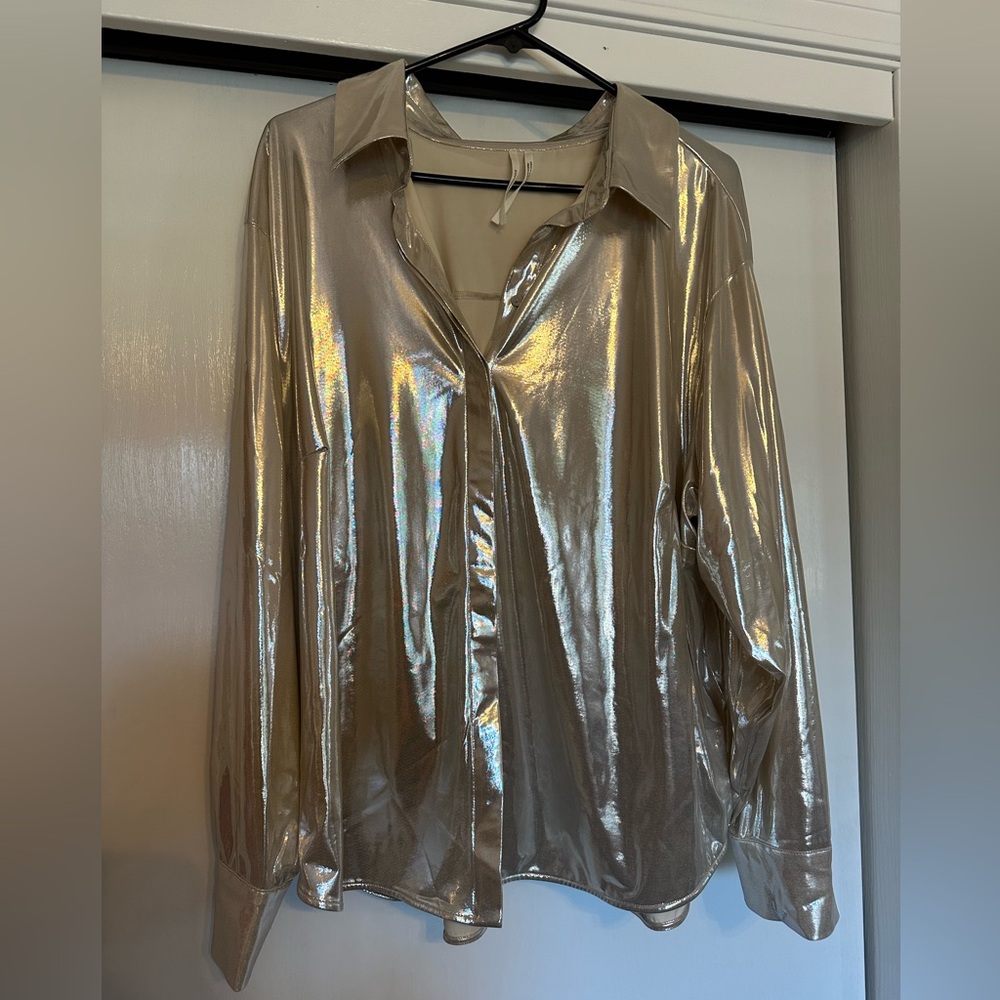 Anthropologie shine button down shirt